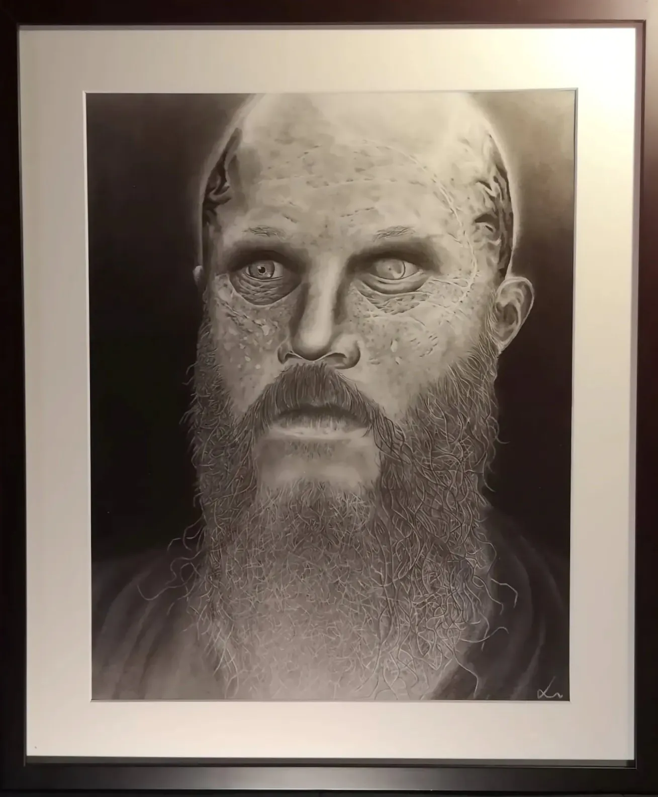 Ragnar Lothbrok · Crayon & fusain | Pencil & charcoal · 40 × 50 cm