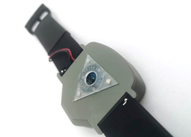 Microneedles module mounted on the BioWatch
